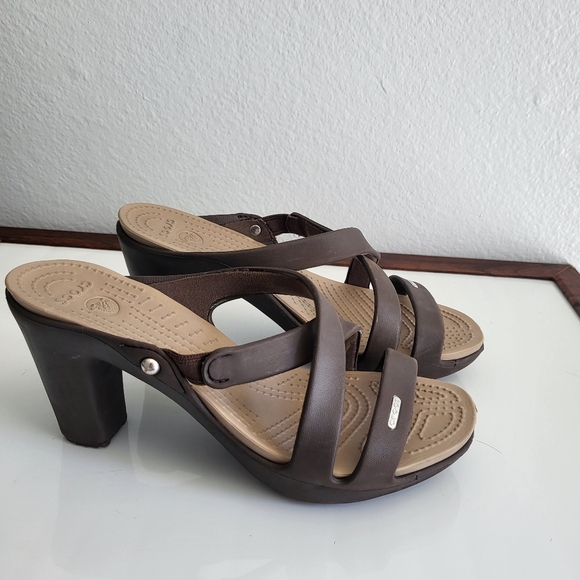 Crocs Cypress IV Express Brown Women's Heeled Sandal. - Picture 5 of 15